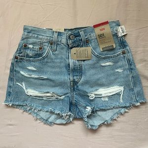 Levis 501 Jean Shorts
